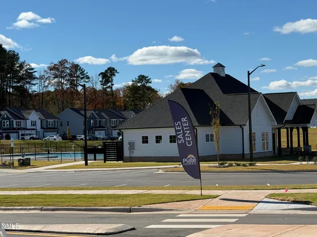 $2,075 | 3512 Pelican Lane, Durham, NC 27703