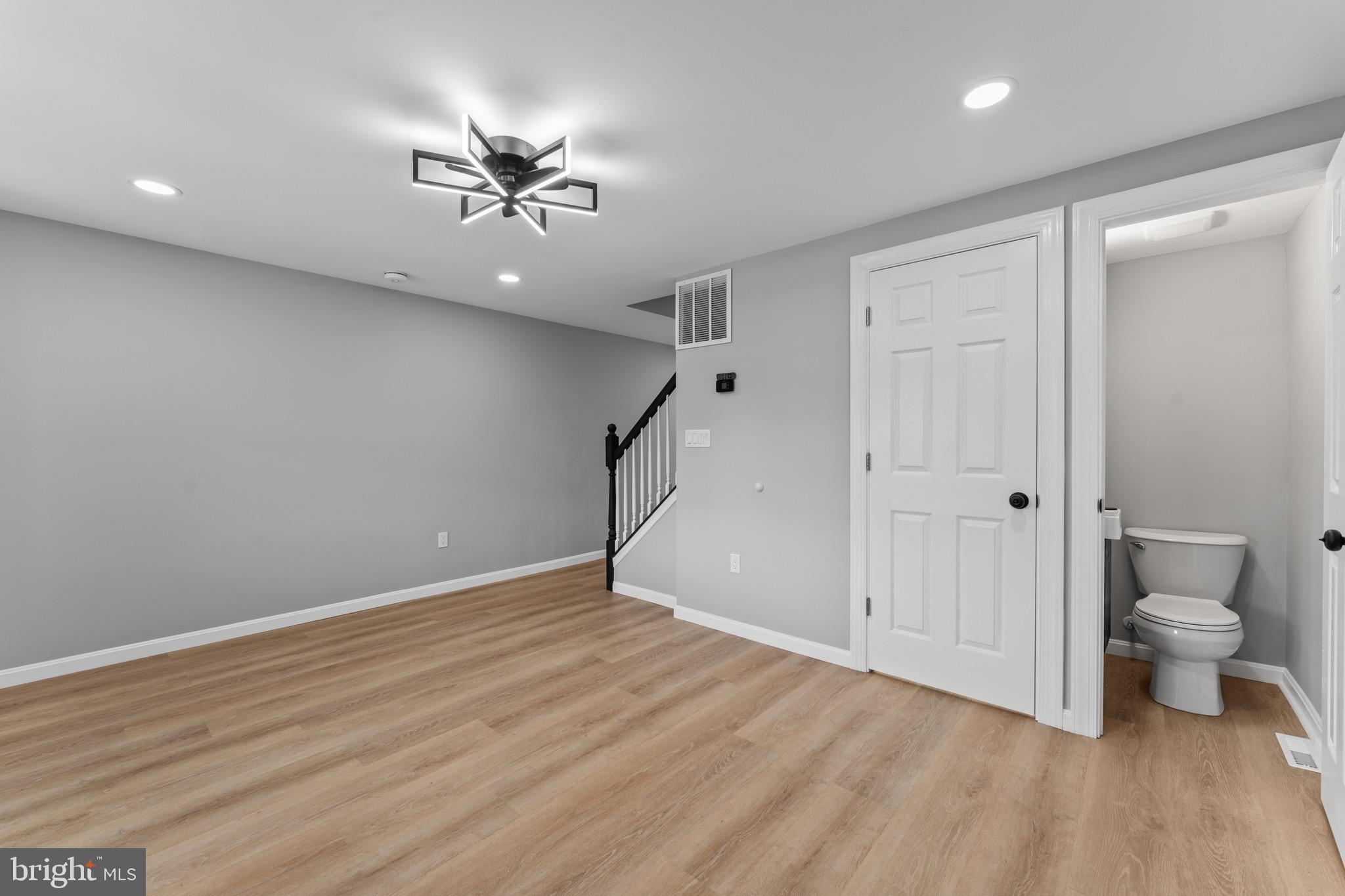 2507 Riggs Avenue Baltimore, MD 21216 - Photo 3 of 29 Gallery Image 3