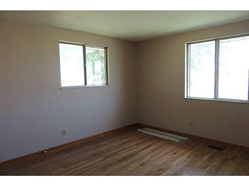 1191 Hospital Road Franklin, IN 46131 - Photo 12 of 15 Gallery Image 12