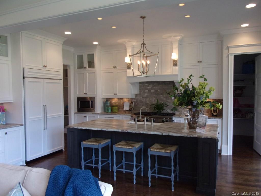 18105 Shearer Road Davidson, NC 28036 - Photo 8 of 24 Gallery Image 8