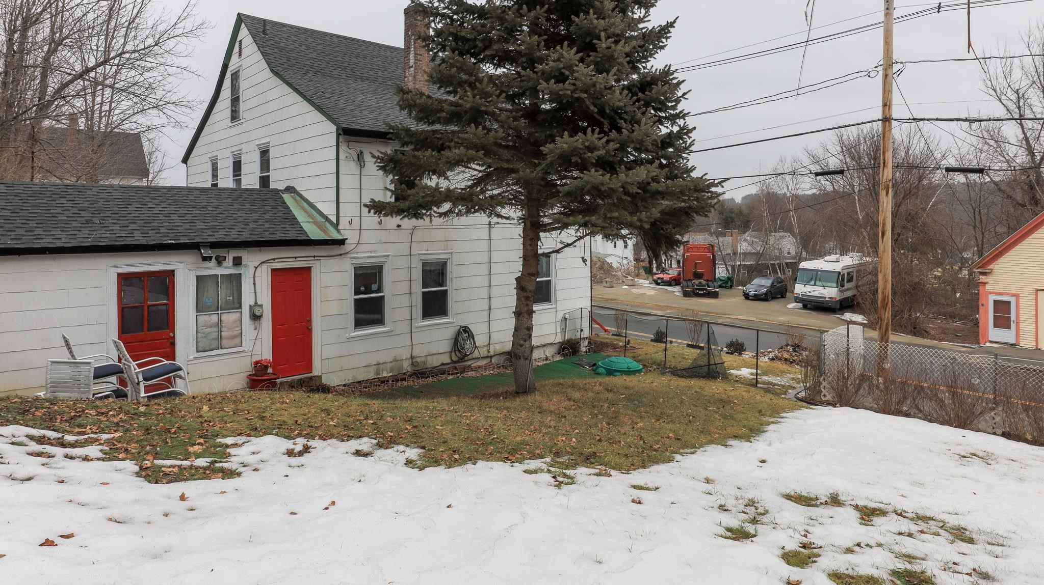 25 Main Street Greenville, NH 03048 - Photo 3 of 33