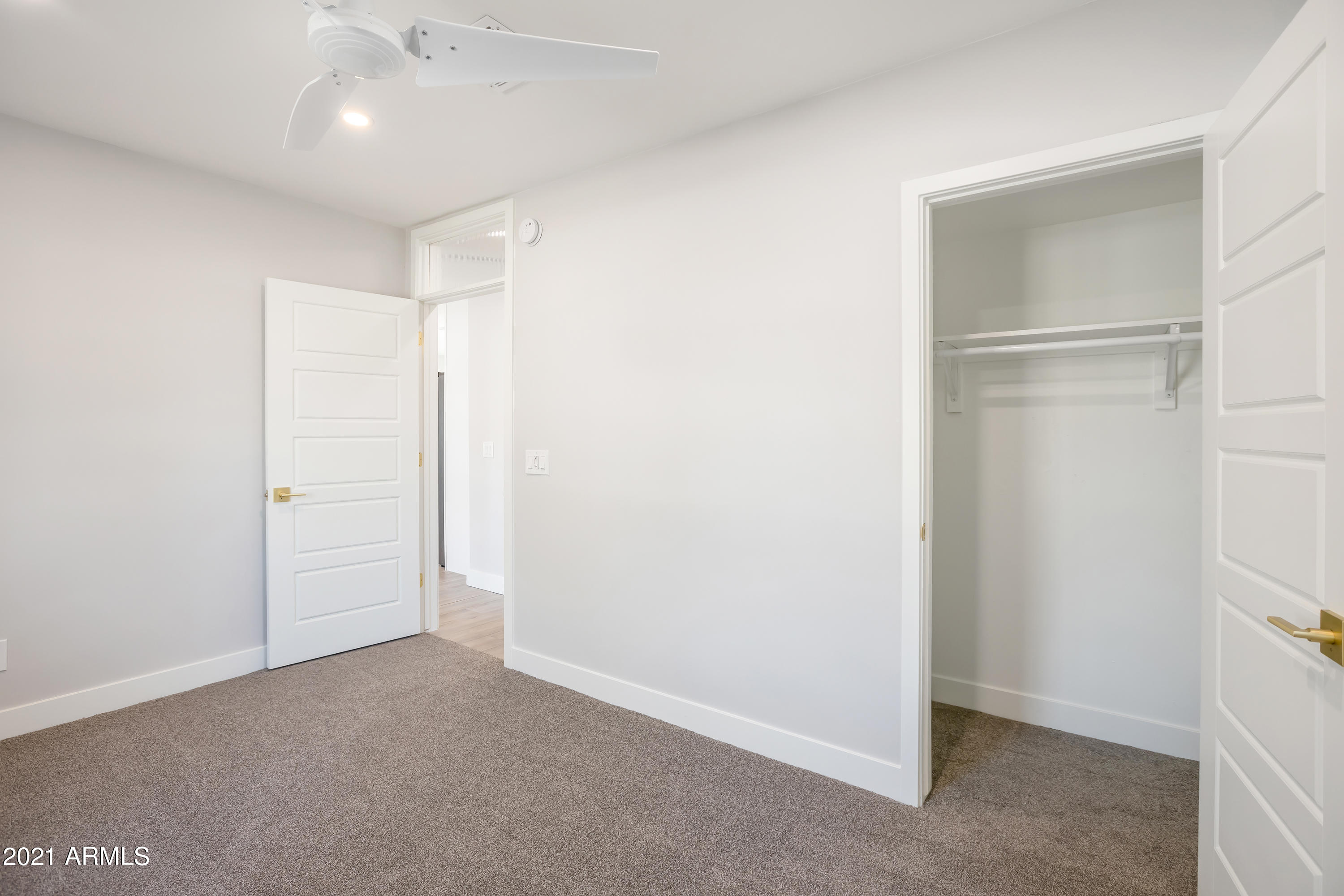 45 West Vogel Avenue Phoenix, AZ 85021 - Photo 10 of 20 Bedroom 1b