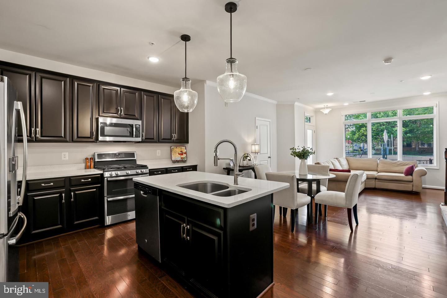 1102 Ribbon Limestone Terrace Southeast Leesburg, VA 20175 - Photo 4 of 26 Spacious Kitchen, LR, DR 1/2 Bath adorn 1st level