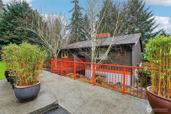 $413,000 | 11060 Northeast 33rd Place, Unit E3, Bellevue, WA 98004
