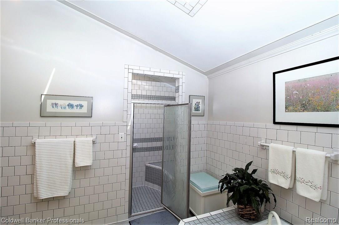 2476 Windemere Road Birmingham, MI 48009 - Photo 41 of 62 Large Walk in Shower