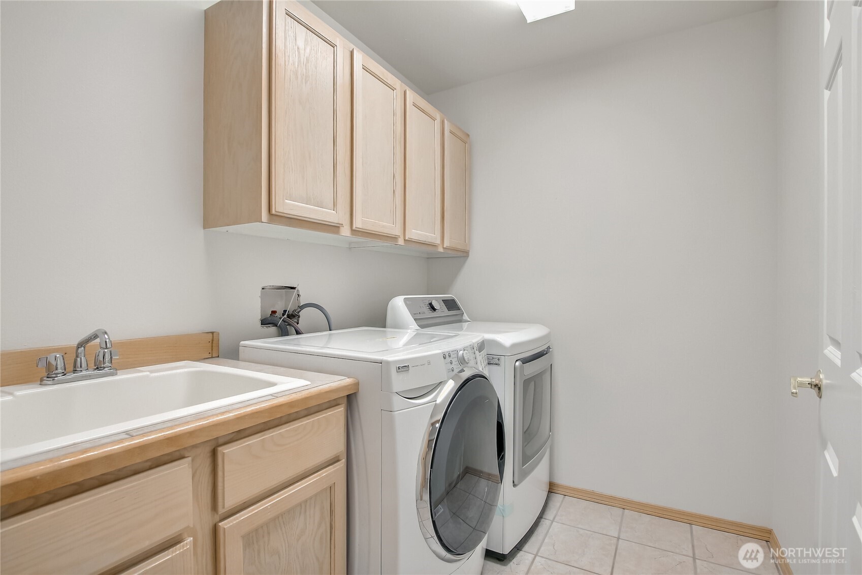 9430 Northeast 181st Lane Bothell, WA 98011 - Photo 10 of 25 a utility room with dryer and washer