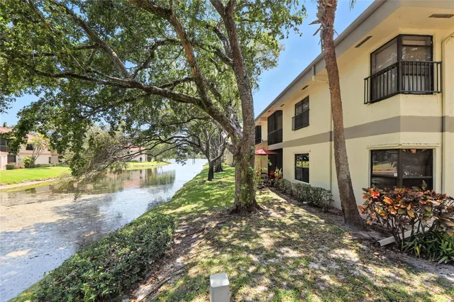 $275,000 | 2881 Carambola Circle South, Unit 2072, Coconut Creek, FL 33066