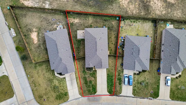 $1,850 | 305 Wayne County Drive, Katy, TX 77493