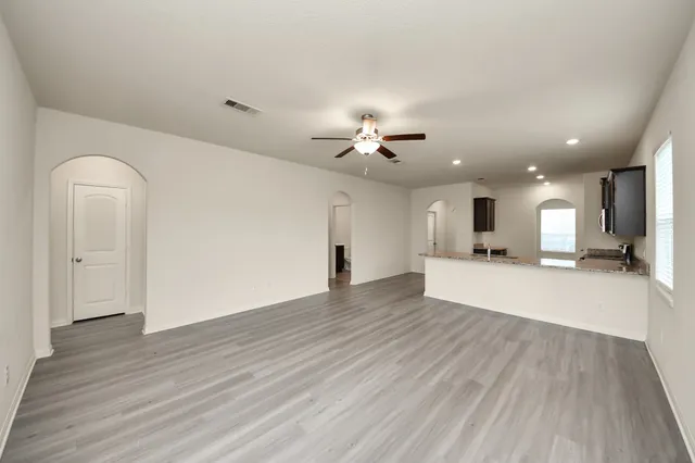 $1,850 | 305 Wayne County Drive, Katy, TX 77493