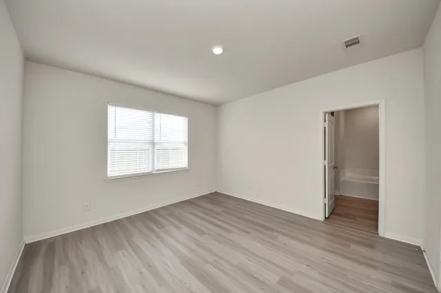 $1,850 | 305 Wayne County Drive, Katy, TX 77493