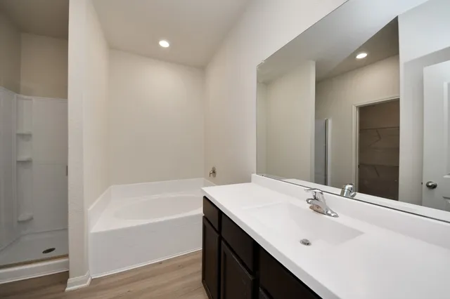 $1,850 | 305 Wayne County Drive, Katy, TX 77493