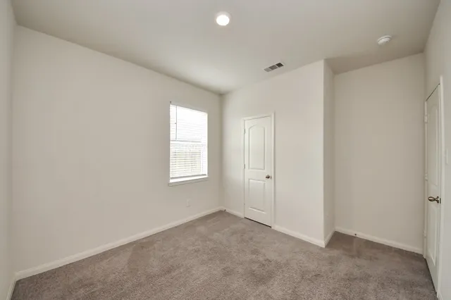 $1,850 | 305 Wayne County Drive, Katy, TX 77493