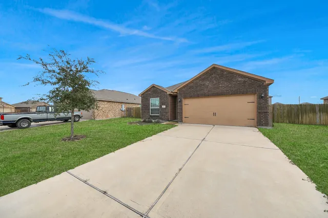 $1,850 | 305 Wayne County Drive, Katy, TX 77493
