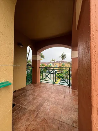 $2,550 | 6950 Northwest 174th Terrace, Unit 602, Hialeah, FL 33015