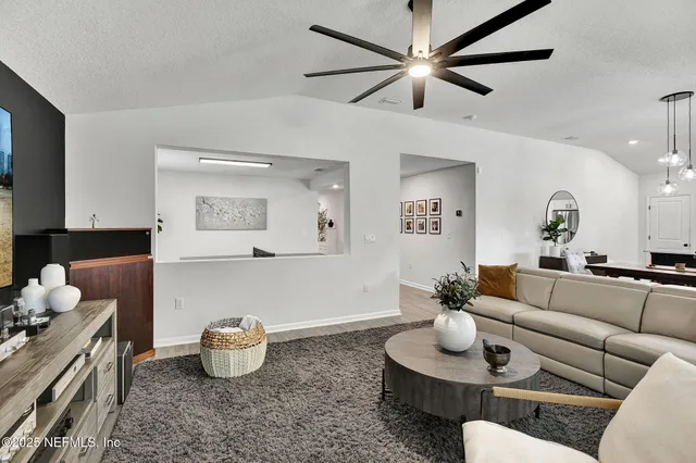 $450,000 | 14570 Needham Drive, Jacksonville, FL 32256