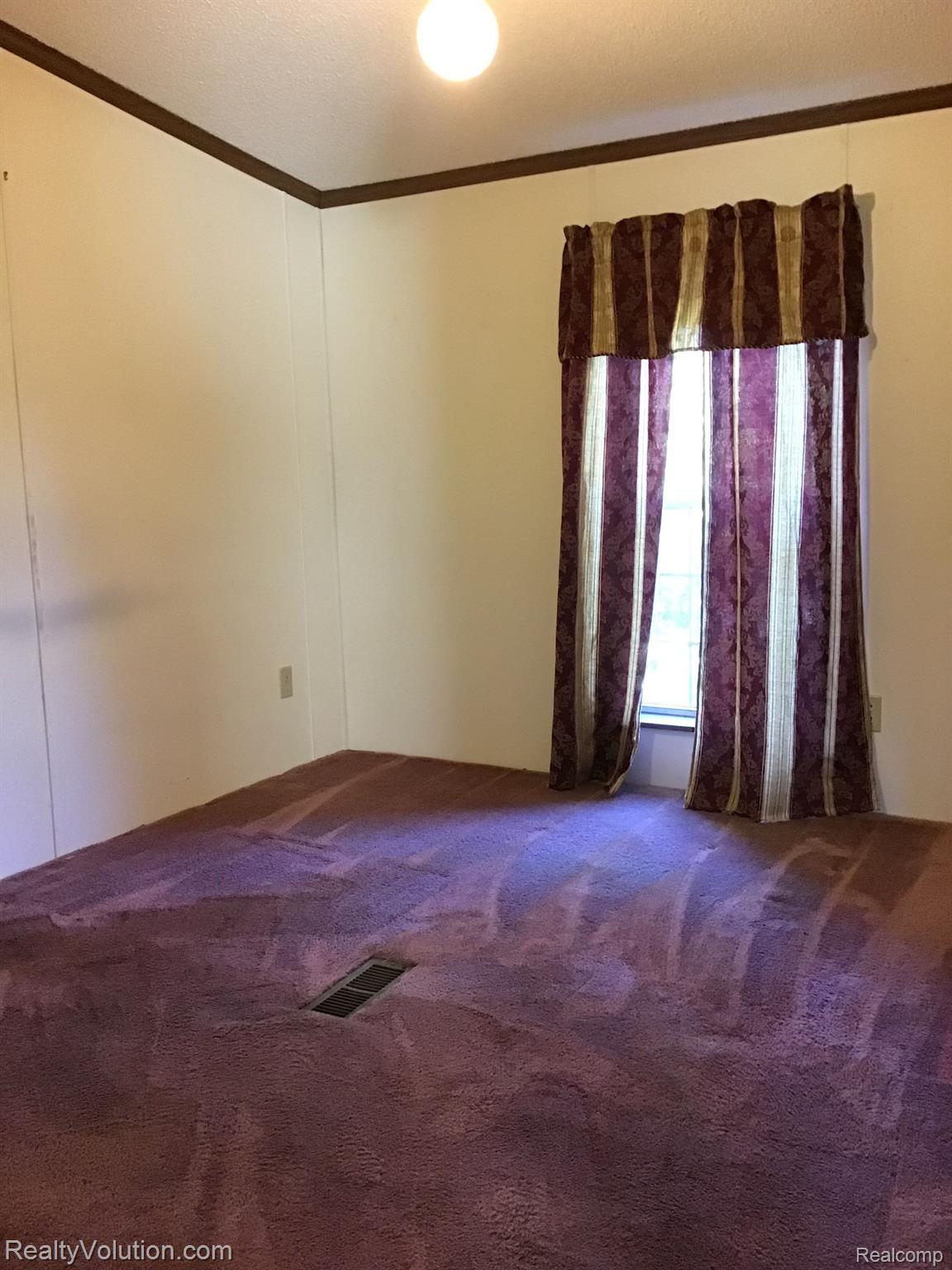 4444 Knoll Road Capac, MI 48014 - Photo 19 of 28 Gallery Image 19