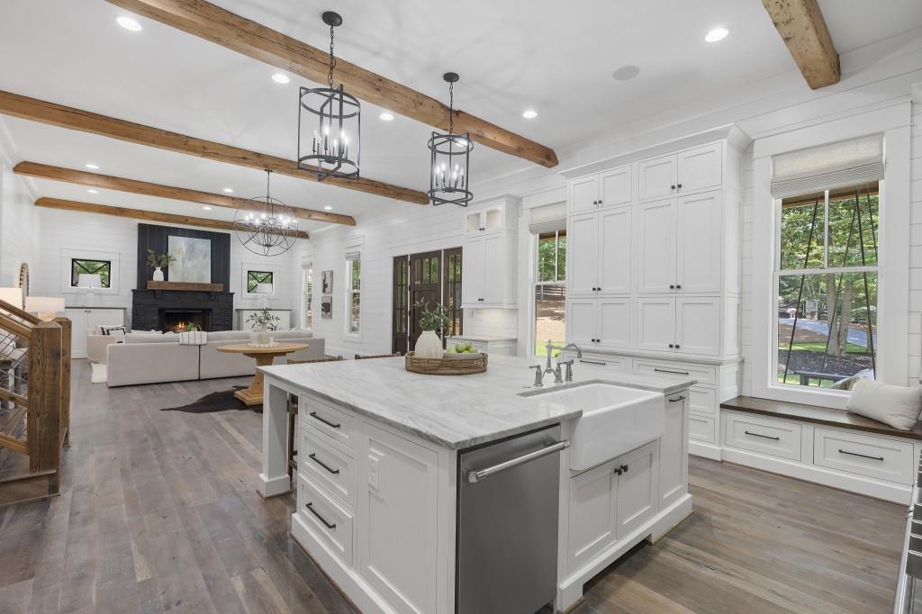 13365 Hopewell Road Alpharetta, GA 30004 - Photo 11 of 50