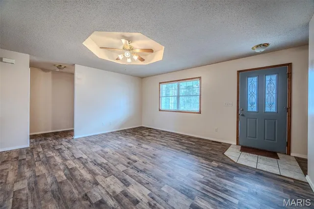 $322,500 | 19725 Stirrup Lane, Waynesville, MO 65583