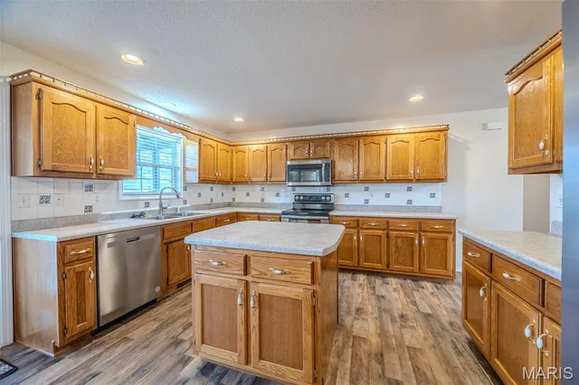 $322,500 | 19725 Stirrup Lane, Waynesville, MO 65583