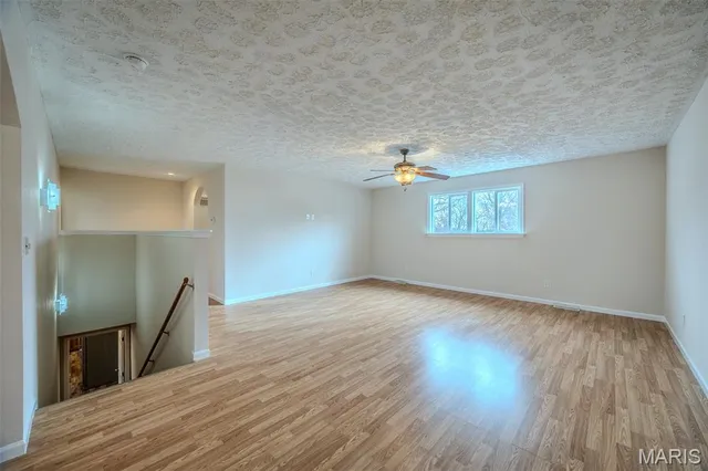 $322,500 | 19725 Stirrup Lane, Waynesville, MO 65583