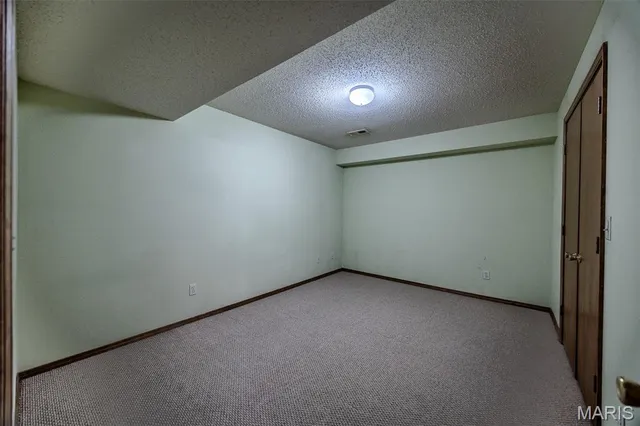 $322,500 | 19725 Stirrup Lane, Waynesville, MO 65583