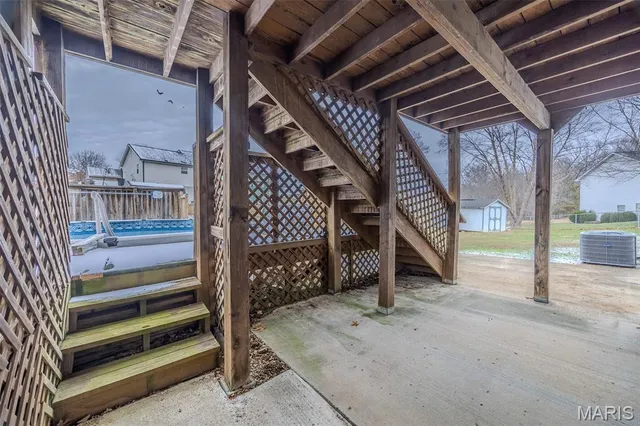 $322,500 | 19725 Stirrup Lane, Waynesville, MO 65583