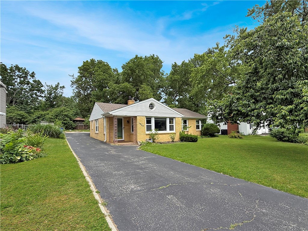 1822 Riverview Avenue Decatur, IL 62522 - Photo 3 of 20
