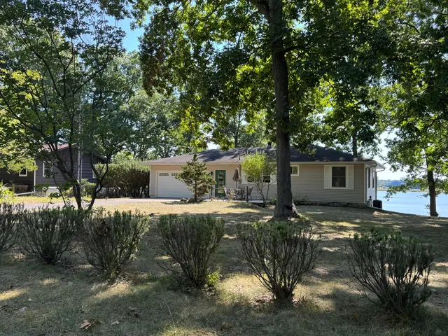 $399,900 | 11547 Scott Park Road, Delton, MI 49046