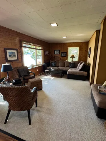 $399,900 | 11547 Scott Park Road, Delton, MI 49046