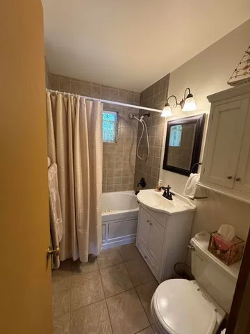 $399,900 | 11547 Scott Park Road, Delton, MI 49046