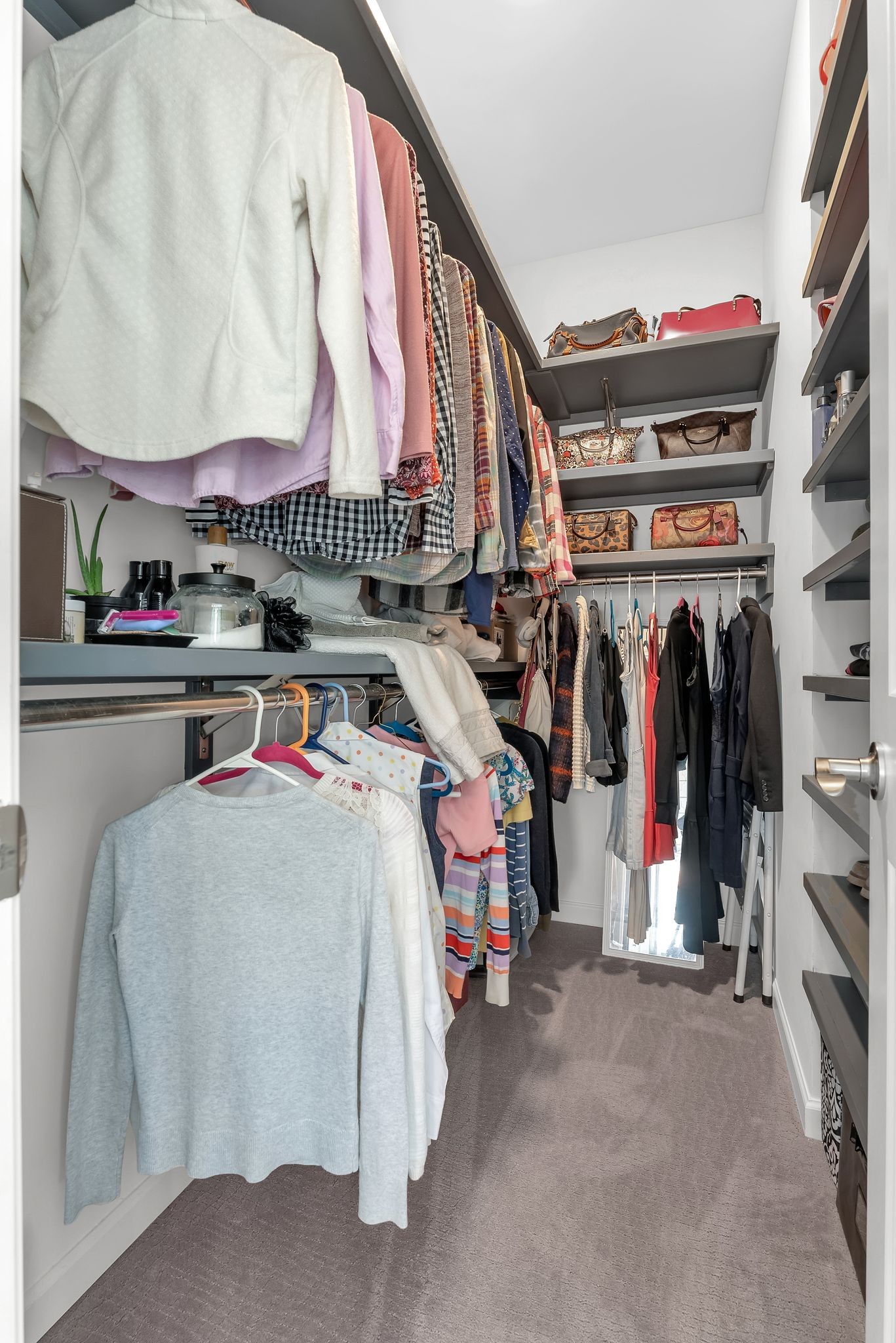 2083 Tollgate Boulevard Thompson's Station, TN 37179 - Photo 27 of 40 a walk in closet with a rug