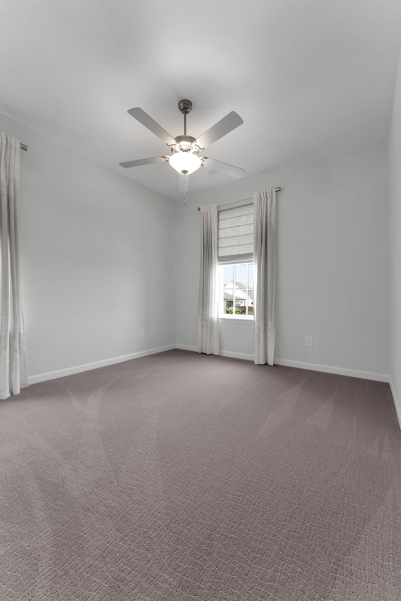 2083 Tollgate Boulevard Thompson's Station, TN 37179 - Photo 35 of 40 a view of an empty room with a window