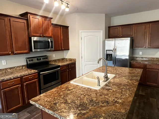 $2,600 | 214 Brooklet Circle, St. Marys, GA 31558