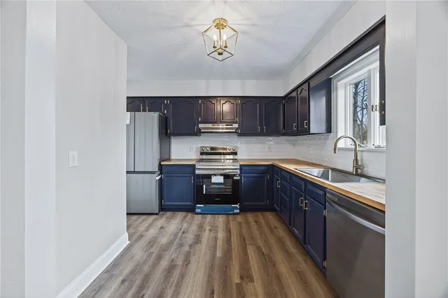 $259,900 | 990 Bell Road, Phelps, NY 14432