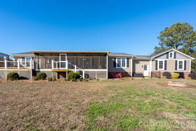 $715,000 | 523 Harbor Road, Norwood, NC 28128