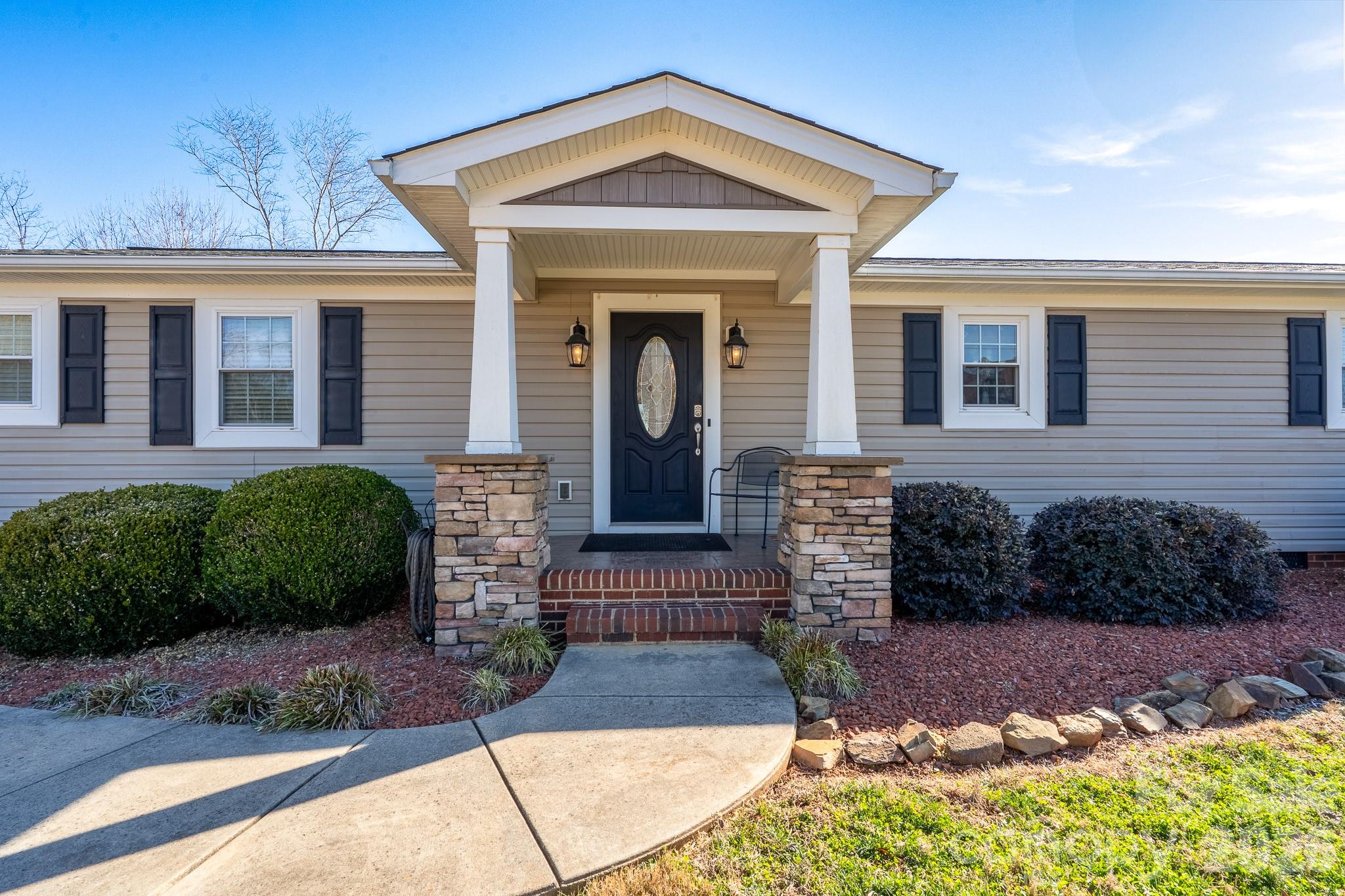 523 Harbor Road Norwood, NC 28128 - Photo 5 of 37