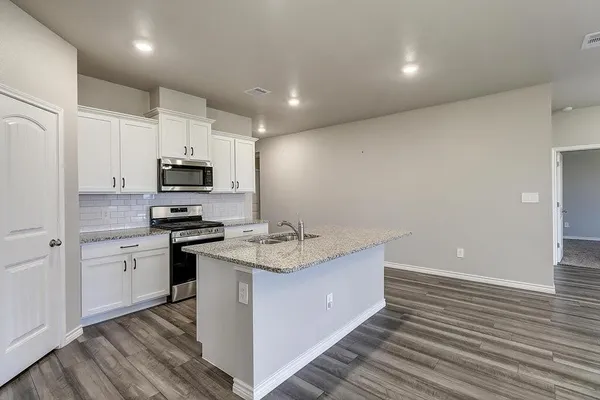 $2,295 | 1330 Trent Park, Corpus Christi, TX 78415