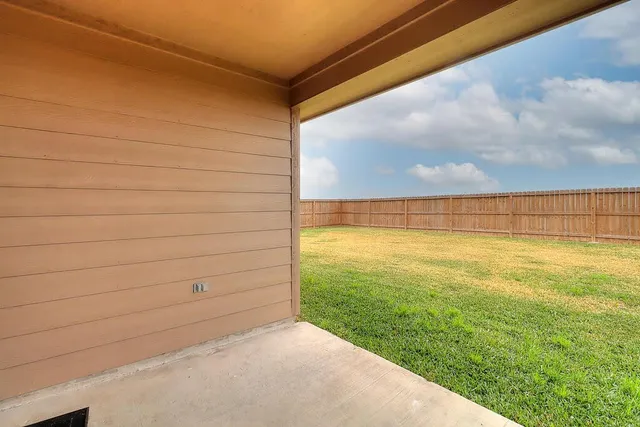 $2,295 | 1330 Trent Park, Corpus Christi, TX 78415