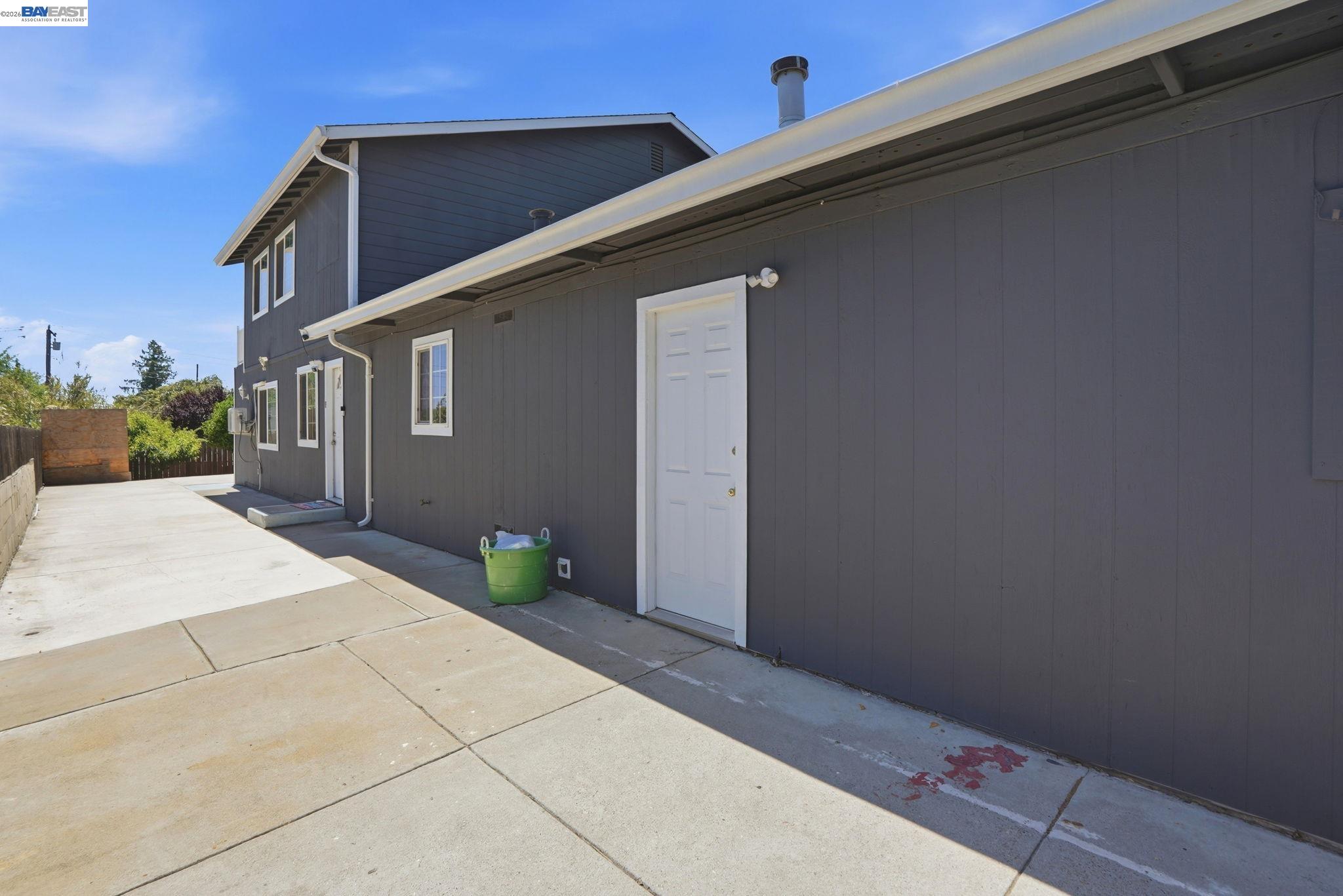 2102 Overhill Road Concord, CA 94520 - Photo 40 of 46