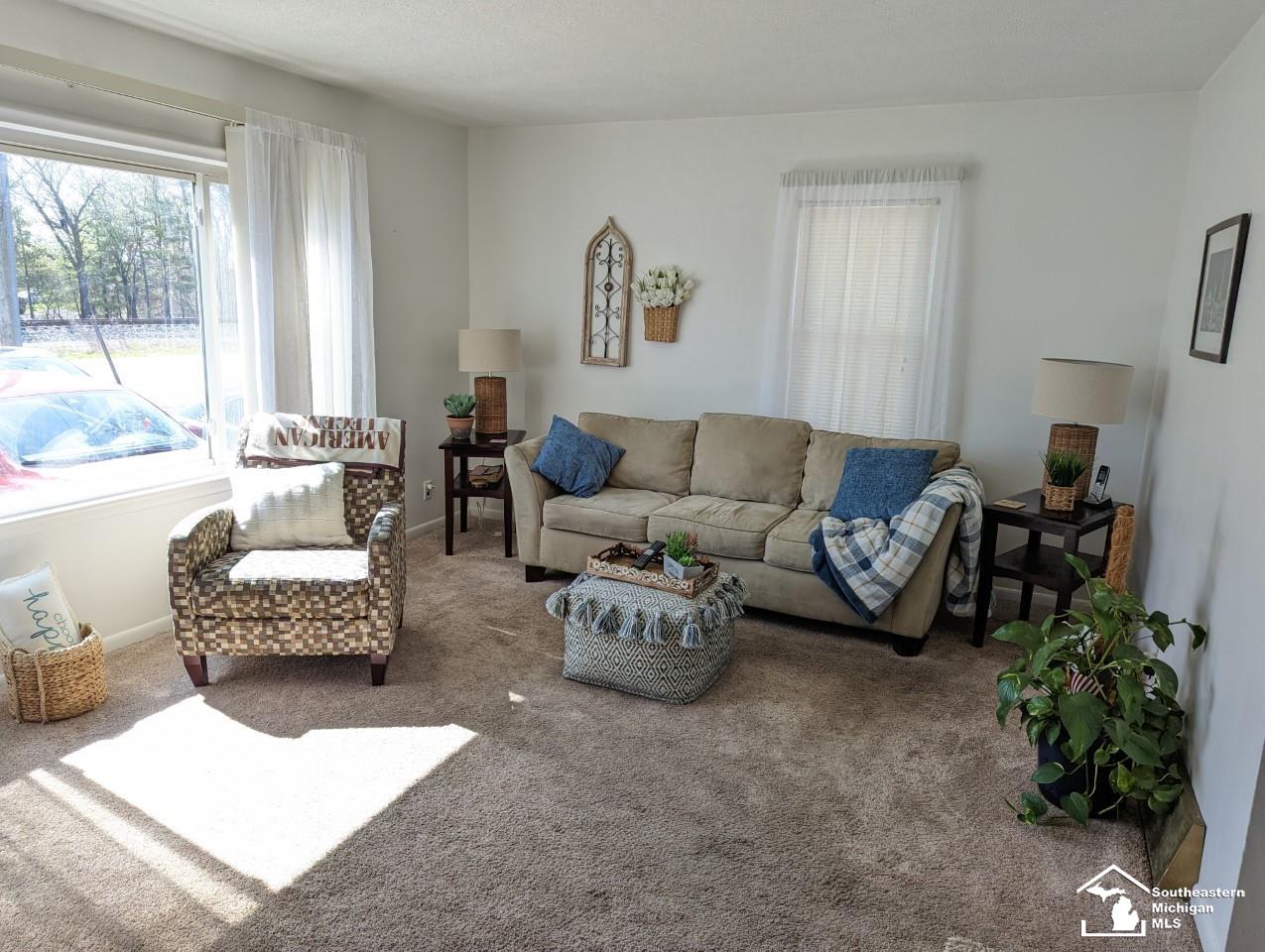 15435 Hull Road Monroe, MI 48161 - Photo 2 of 27