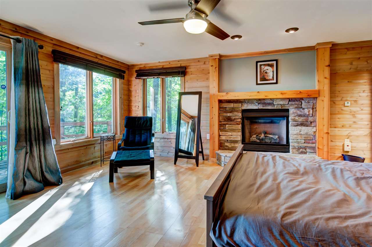 9139 North Long Lake Road Traverse City, MI 49685 - Photo 15 of 44 1820118-14.JPG
