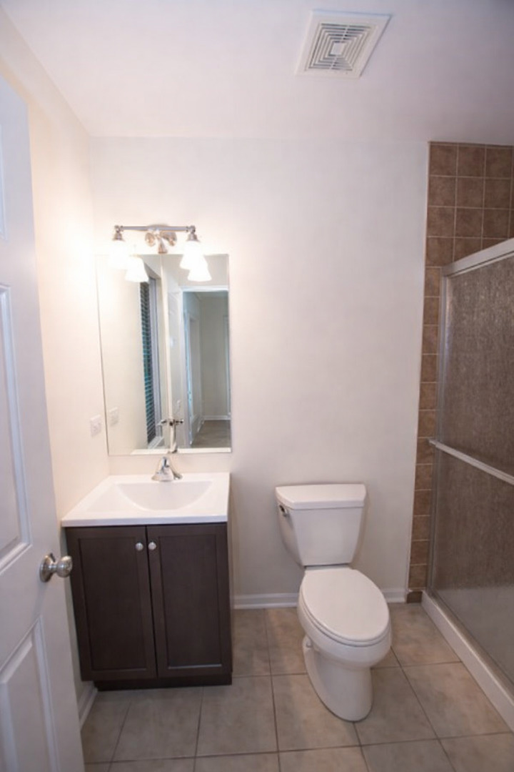 8900 31st Street, Unit 18 Brookfield, IL 60513 - Photo 5 of 6