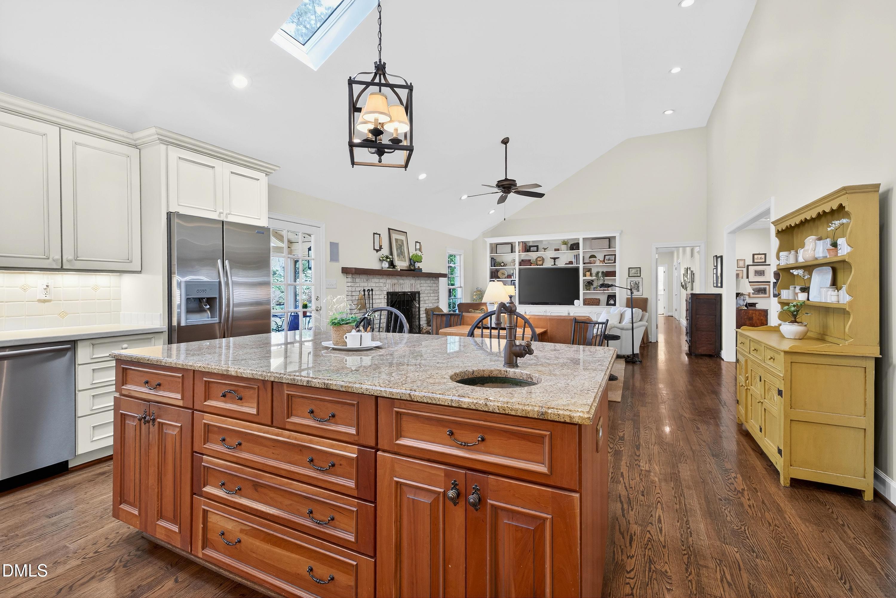 6713 Foxfire Place Raleigh, NC 27615 - Photo 17 of 89 Scene-25