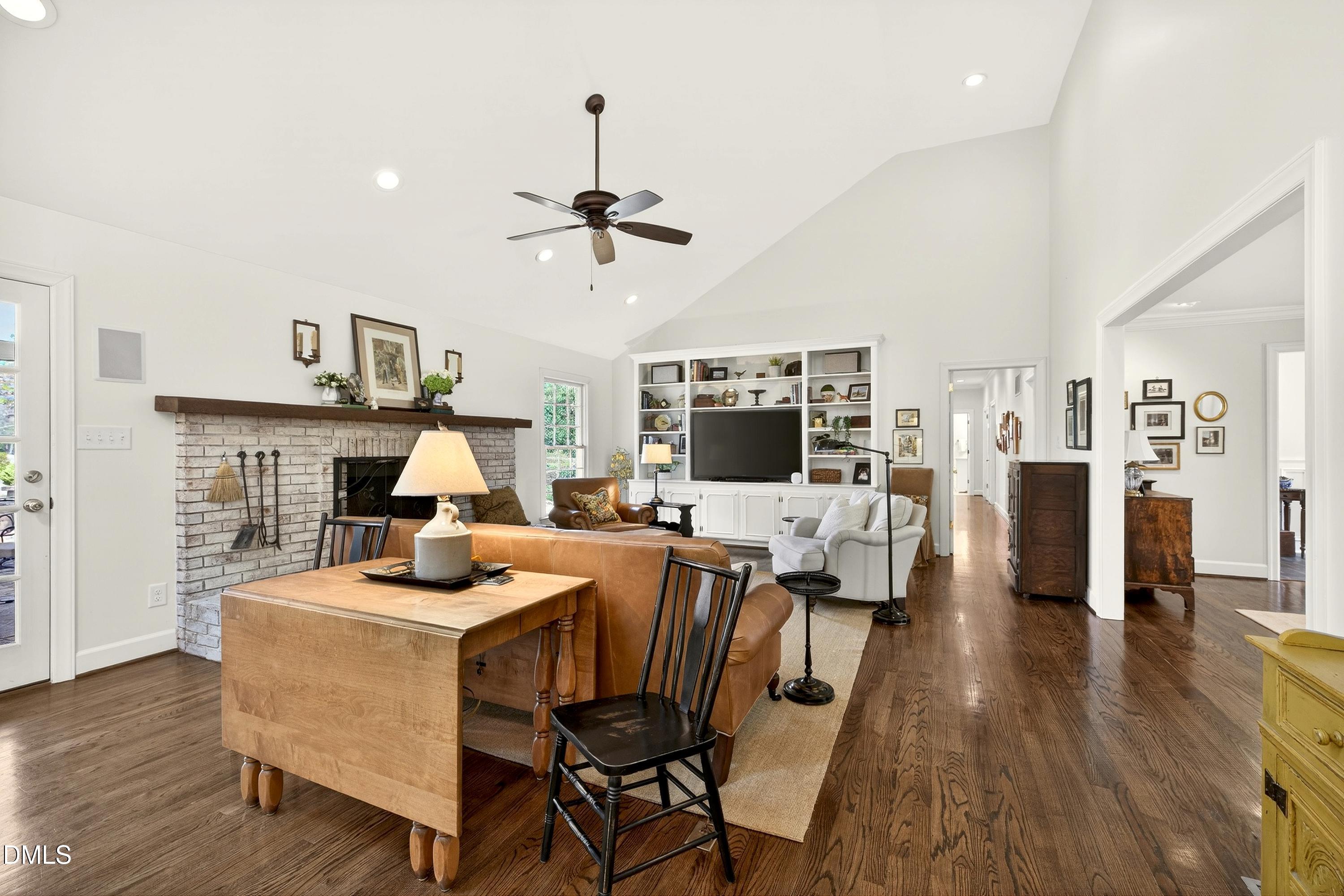 6713 Foxfire Place Raleigh, NC 27615 - Photo 22 of 89 Scene-15