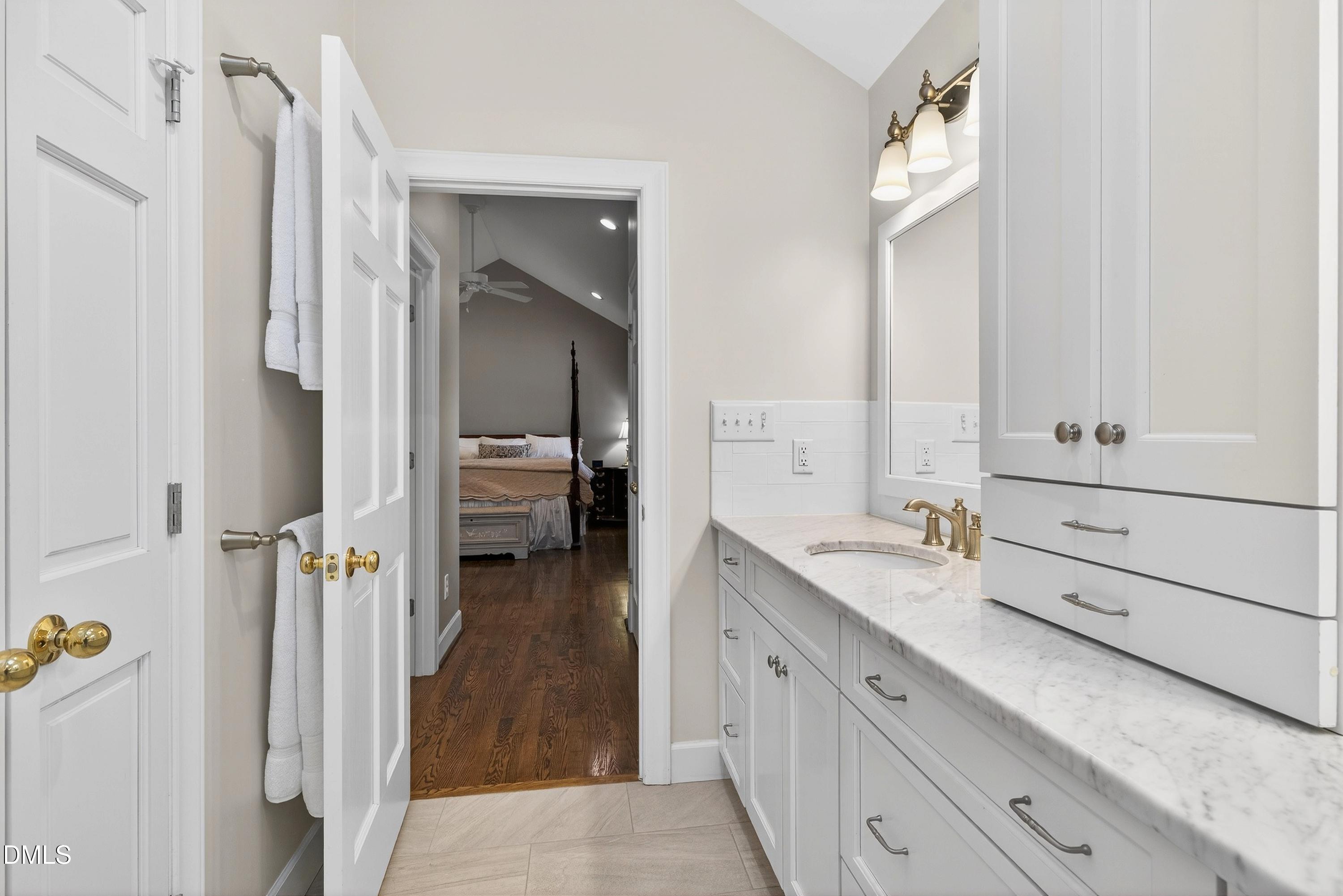 6713 Foxfire Place Raleigh, NC 27615 - Photo 29 of 89 Scene-39