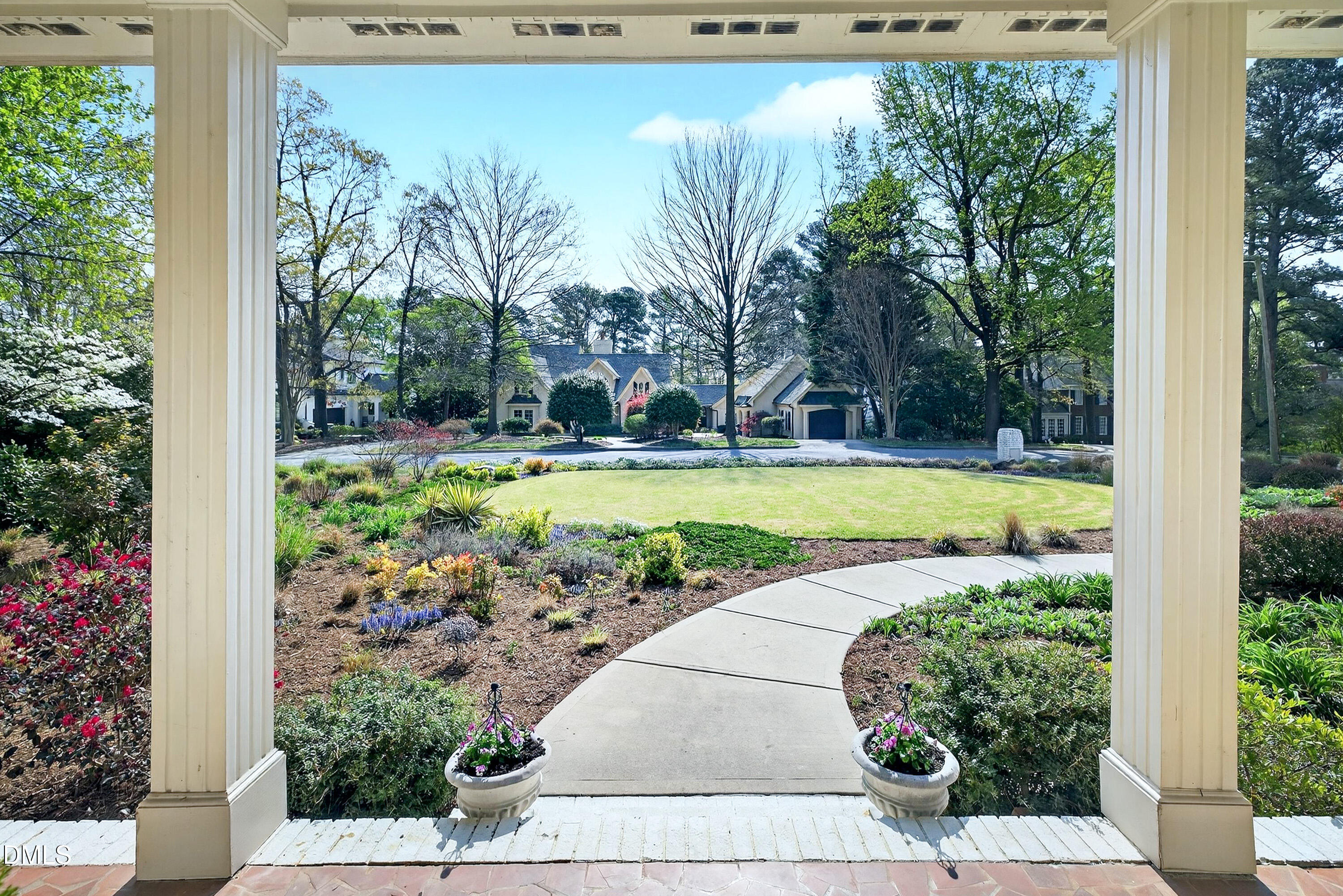 6713 Foxfire Place Raleigh, NC 27615 - Photo 4 of 89 Scene-8