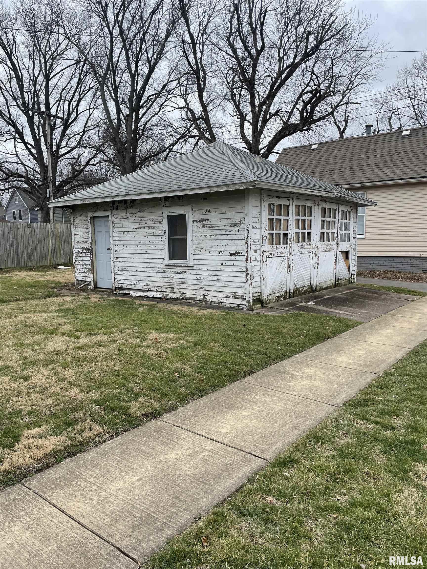 1347 North 4th Street Springfield, IL 62702 - Photo 14 of 16
