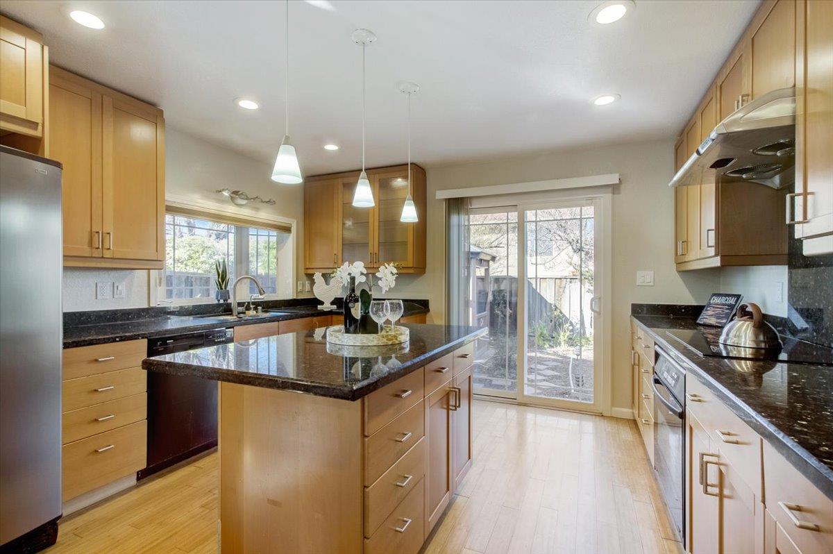 6359 Prospect Road San Jose, CA 95129 - Photo 19 of 57 Gallery Image 19