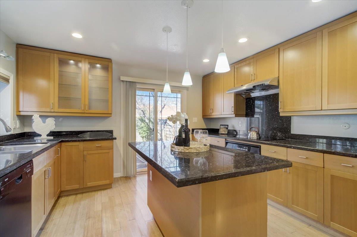 6359 Prospect Road San Jose, CA 95129 - Photo 20 of 57 Gallery Image 20