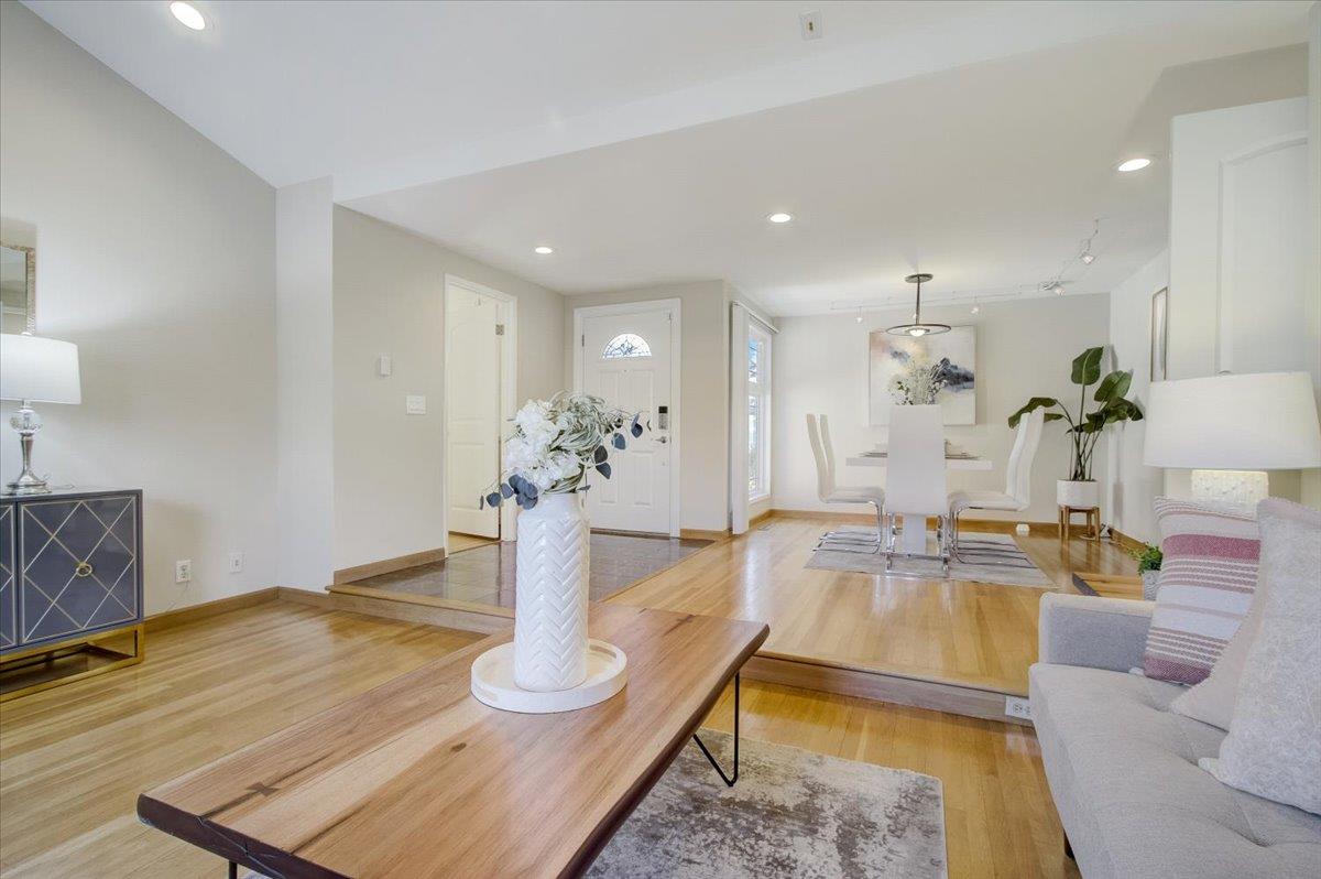 6359 Prospect Road San Jose, CA 95129 - Photo 5 of 57 Gallery Image 5